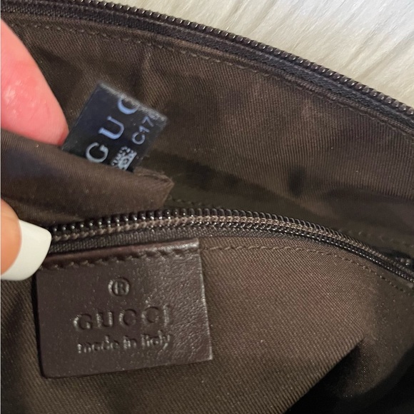 Authenticated Gucci Sherry Messenger Crossbody Shoulder Bag Tote Purse - Picture 11 of 15